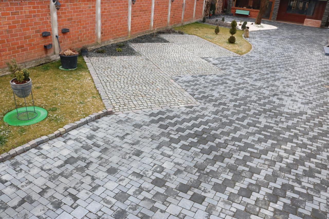 Apartament Travel La Casa Piano House,Cu Parcare Alba Iulia Eksteriør bilde